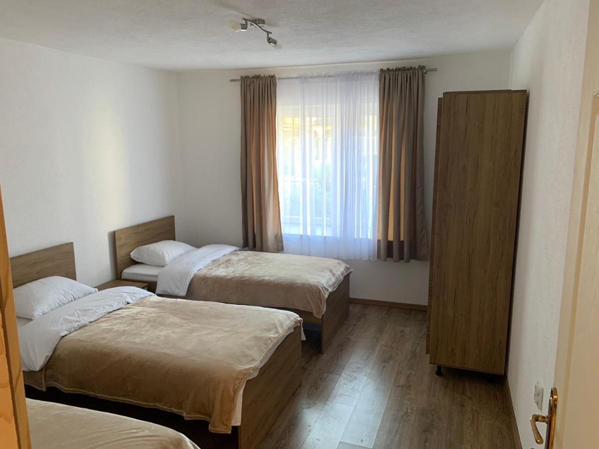 Lejla'S Guesthouse Gusinje Ngoại thất bức ảnh